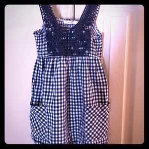 💥Navy and white checked top with embroidery💥